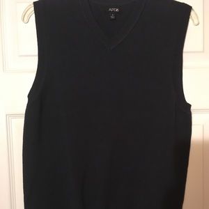 Men’s apt.9 sweater vest - navy - small